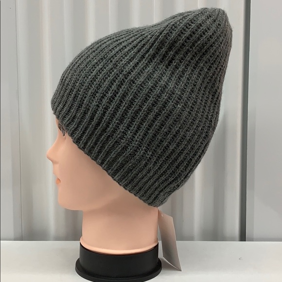 Basic grey hat - Picture 2 of 2